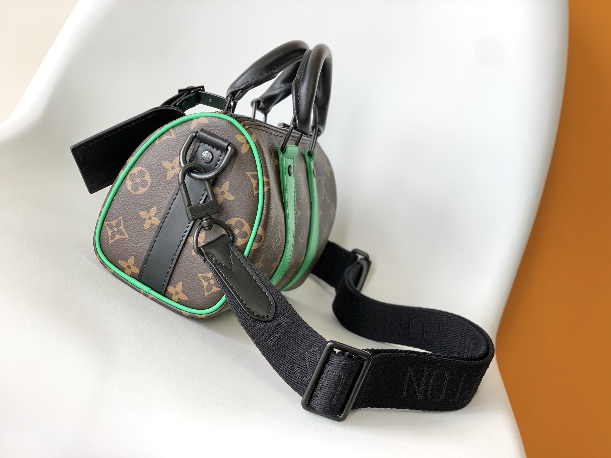 LV 2026新作ルイ・ヴィトン キーポル 25 ハンドバッグ（Sサイズ）M46249