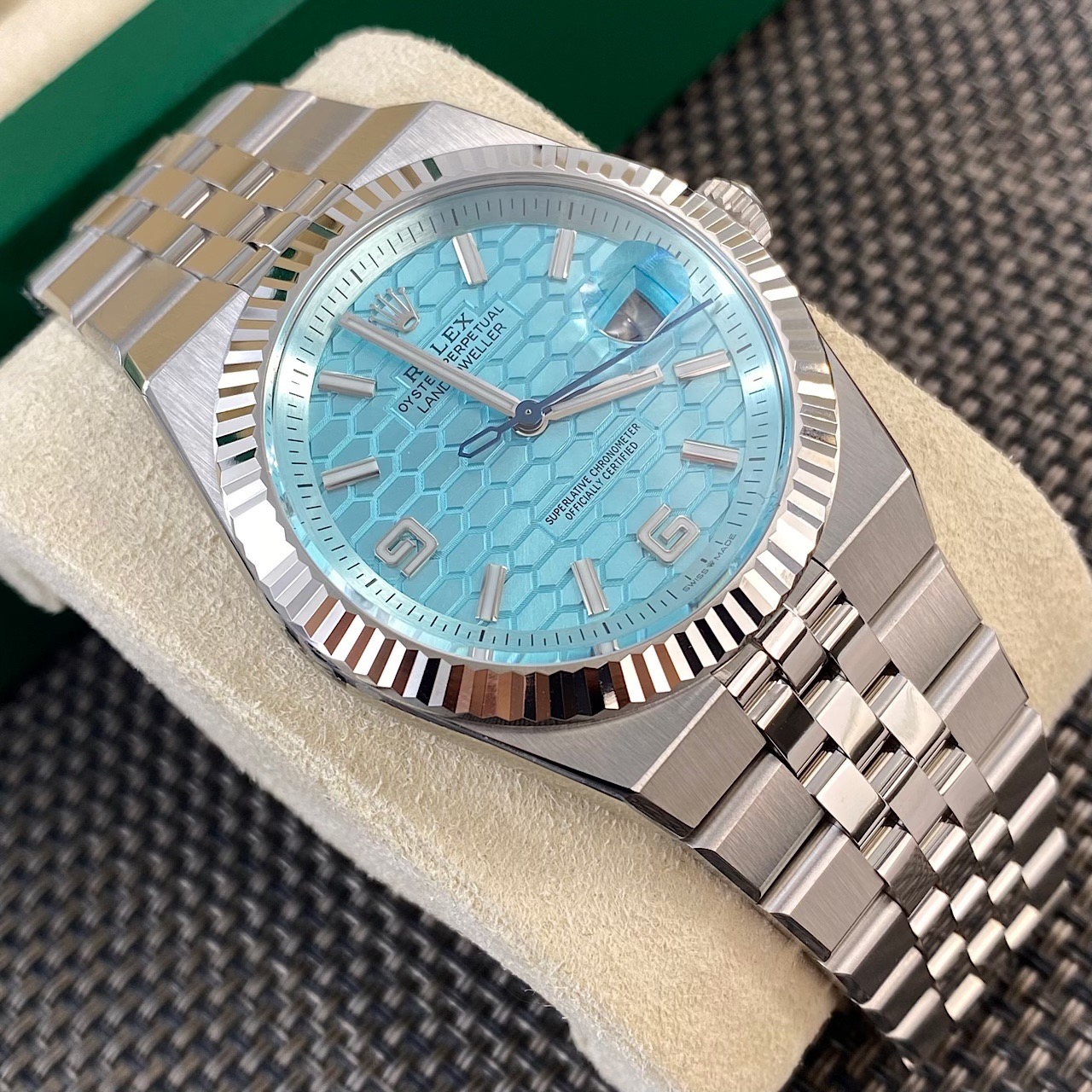 NEW 2025 ロレックス(スイスの腕時計ブランド)Rolex Land-Dweller 40mm機械式時計