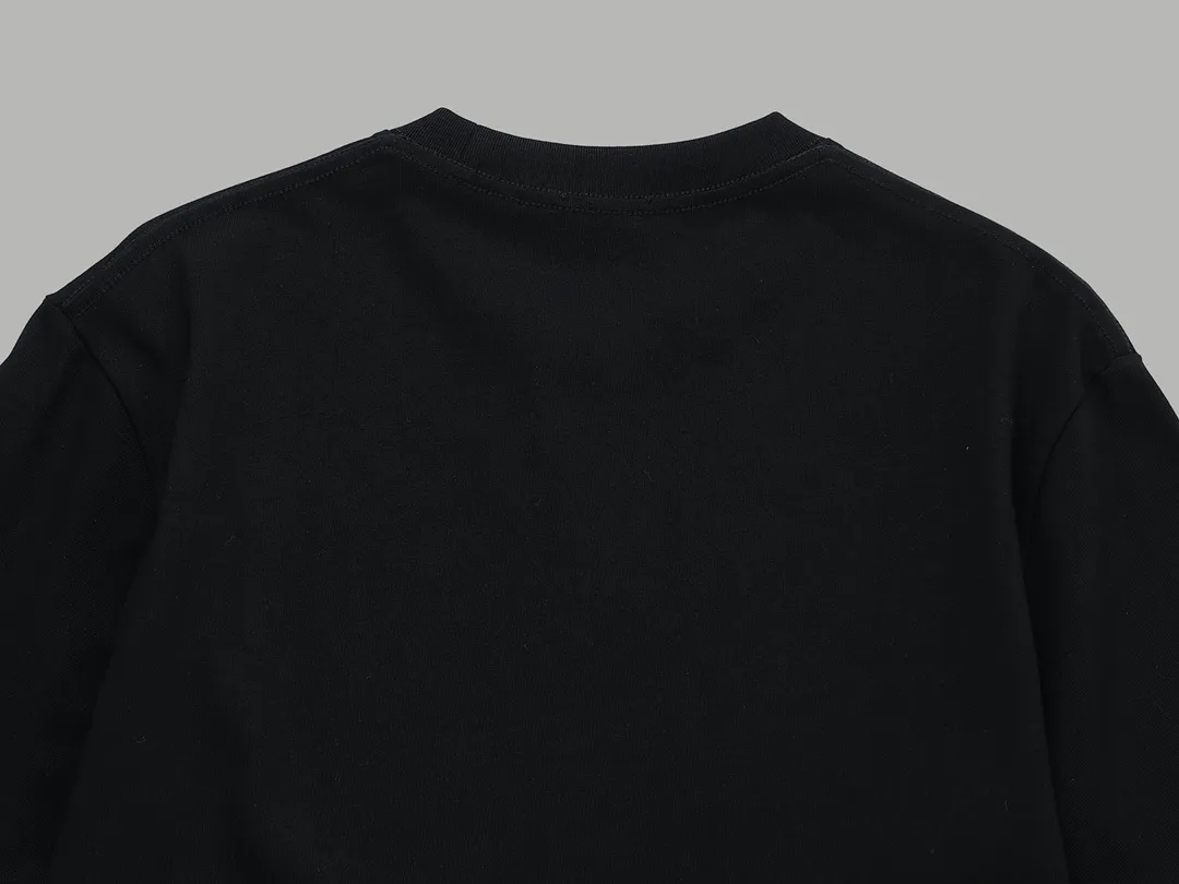 【DIOR 公式旗艦店】ディオール Tシャツ ご好評に付き再入荷！