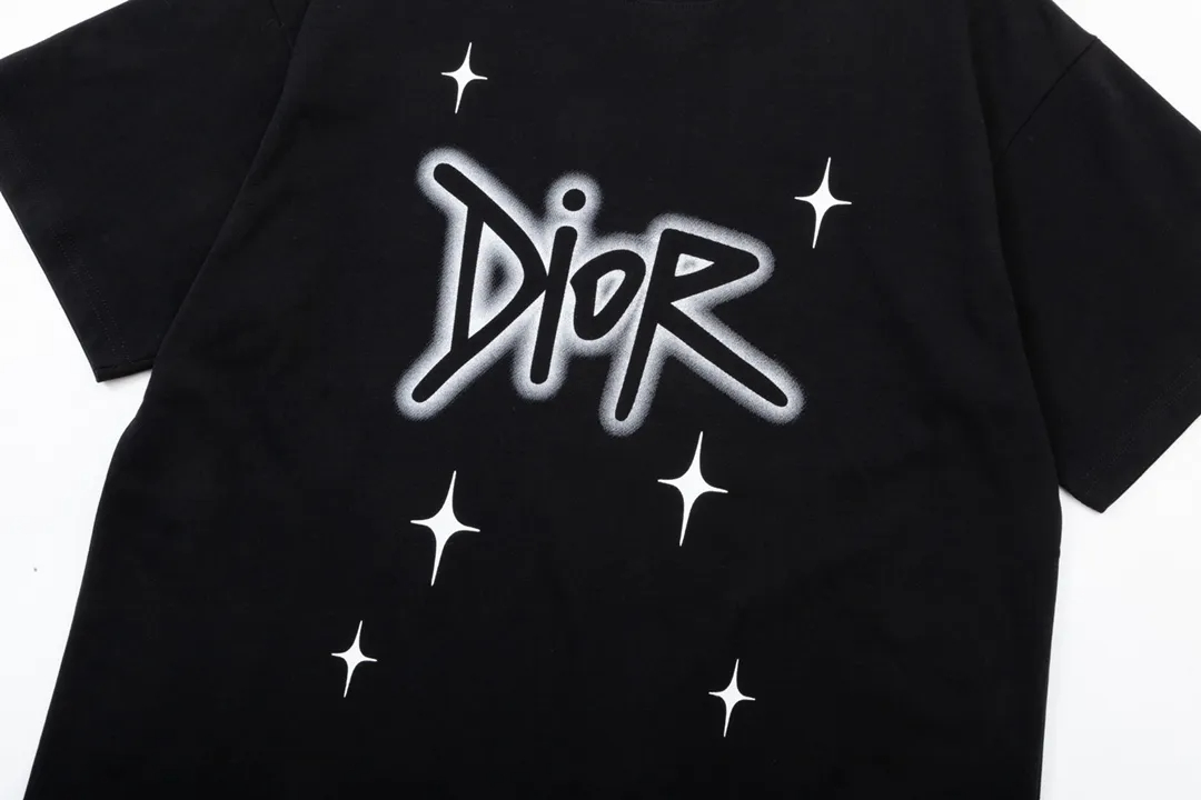 【DIOR 公式旗艦店】ディオール Tシャツ ご好評に付き再入荷！
