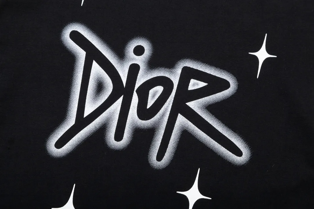 【DIOR 公式旗艦店】ディオール Tシャツ ご好評に付き再入荷！
