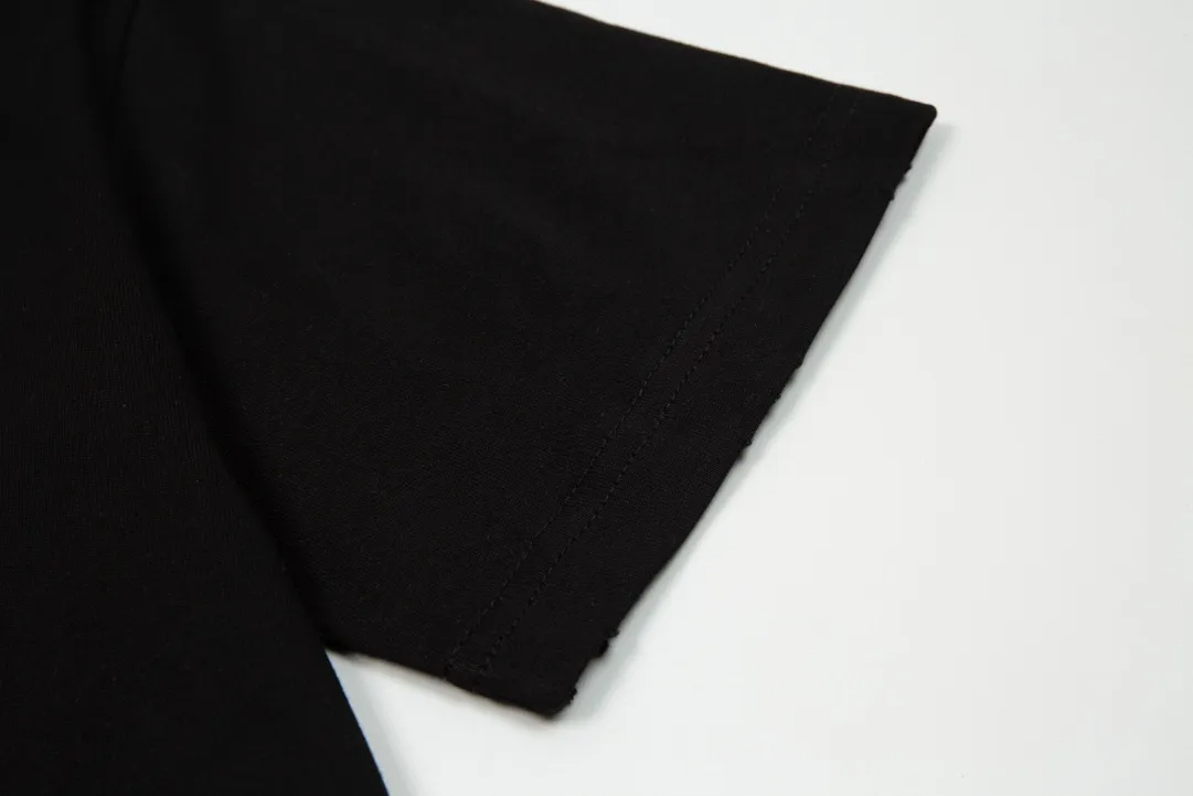 【DIOR 公式旗艦店】ディオール Tシャツ ご好評に付き再入荷！