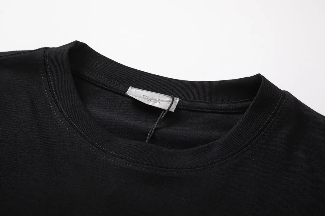 【DIOR 公式旗艦店】ディオール Tシャツ ご好評に付き再入荷！