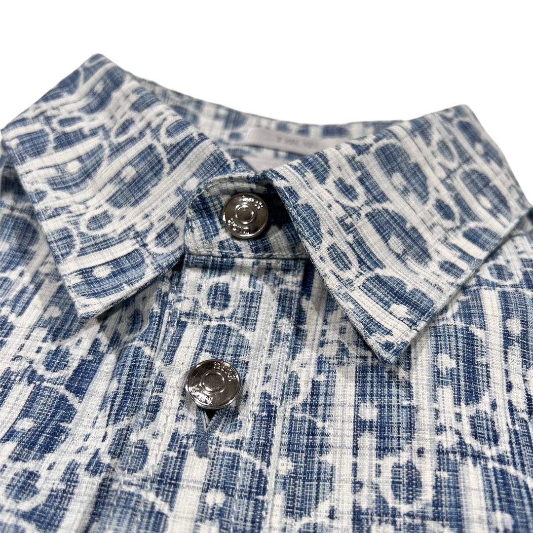 【 Dior 旗艦店】ご好評に付き再入荷！！