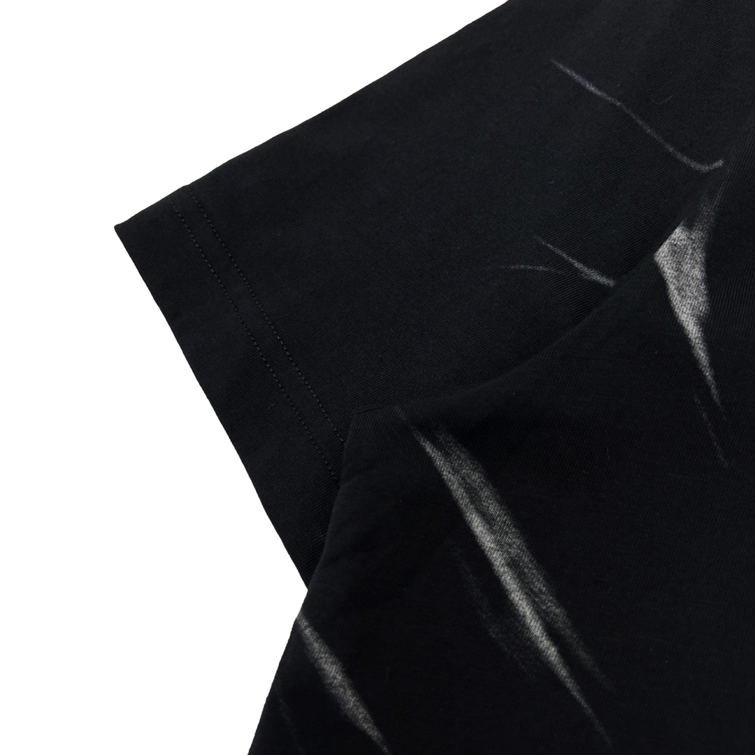 【CELINE 公式旗艦店】セリーヌ Tシャツ ご好評に付き再入荷！