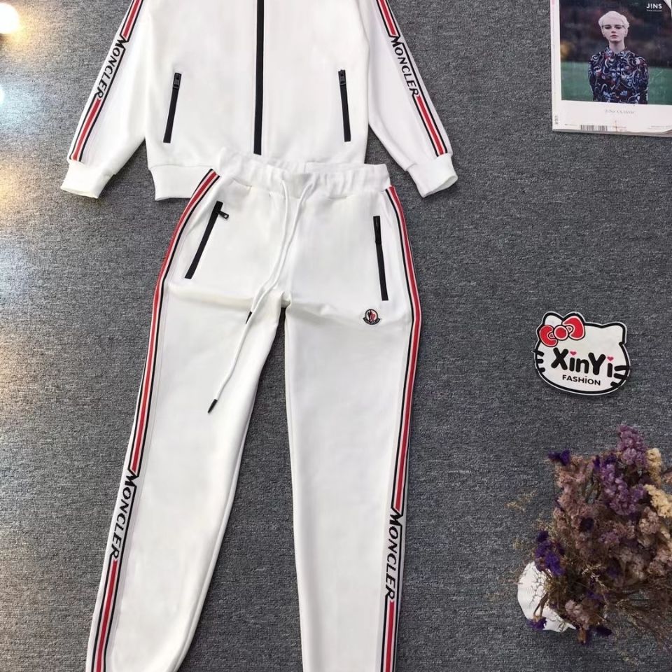 【Moncler日本公式許可旗艦店】（モンクレール）ご好評に付き再入荷！！【男女兼用】