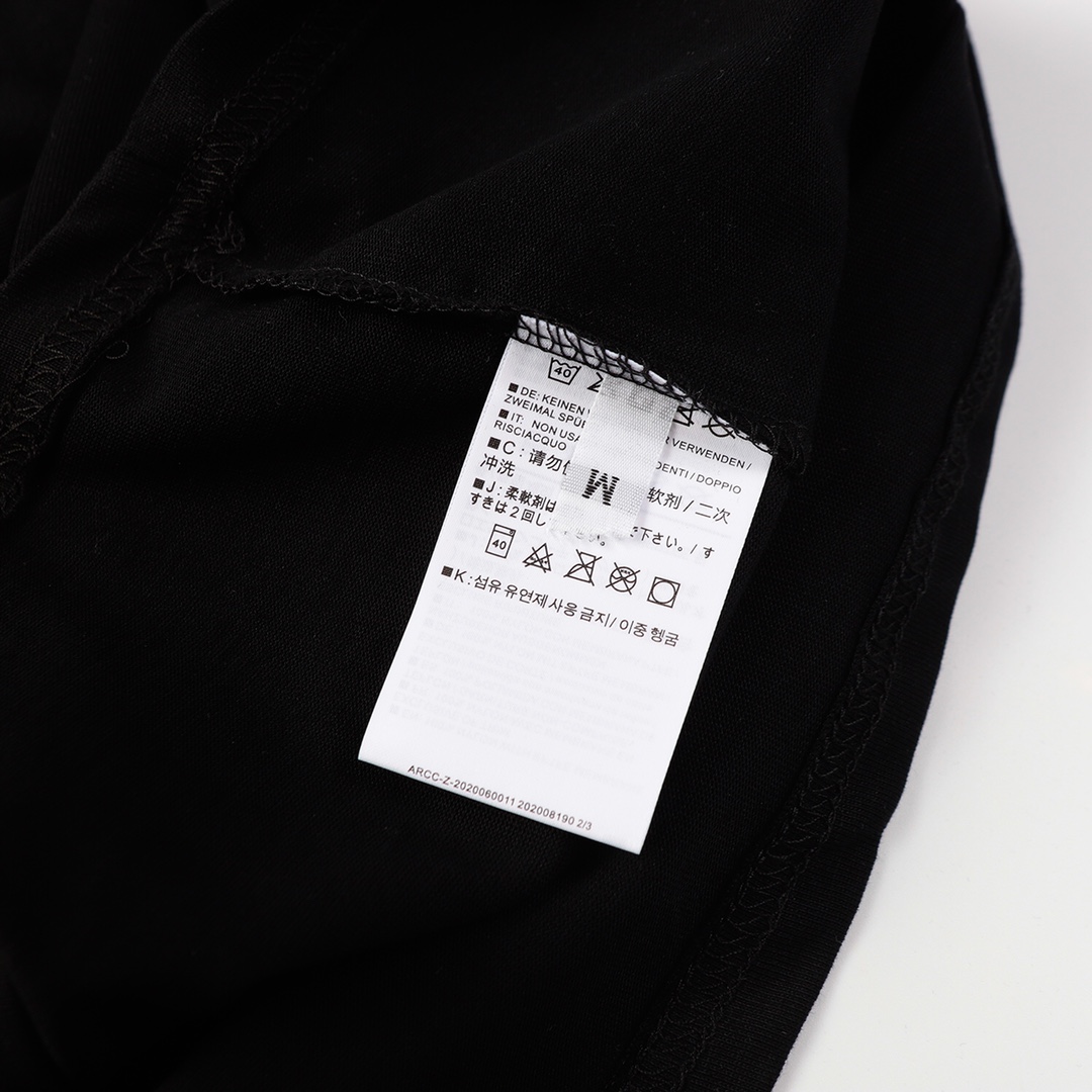 ARC’TERYX＊プリントロゴグラフィック 24SS Tシャツ ユニセックス
