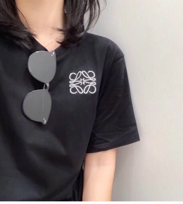 【Loewe】（ロエベ）男女兼用、ご好評に付き再入荷！