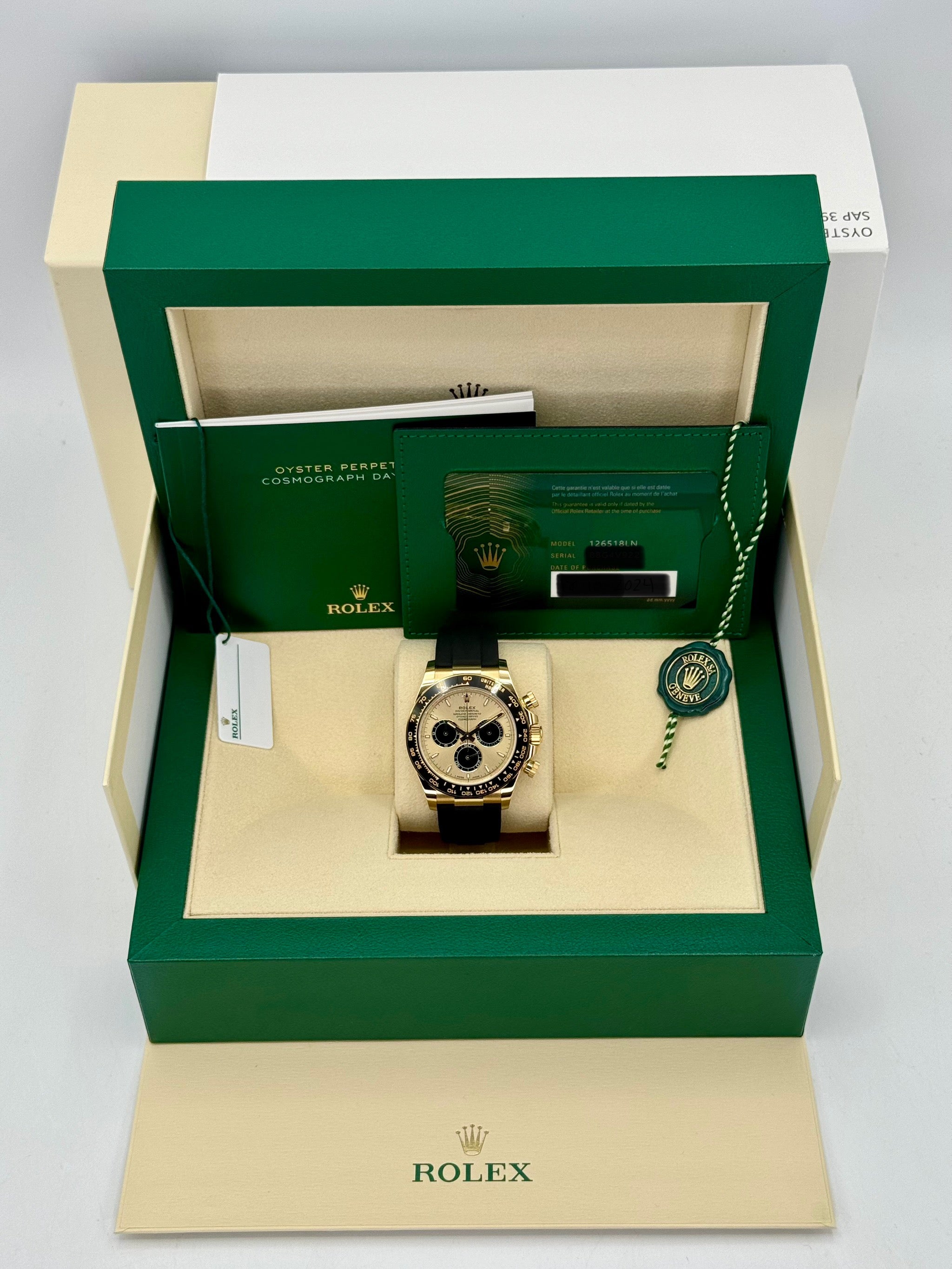 NEW 2024 ロレックス デイトナ 40mm 126518LN オイスターフレックス シャンパンダイヤル