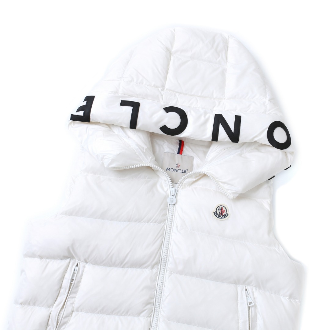 【公式認定ストア】MONCLER  ダウンジャケット Montreuil（ユニセックス）多くの著名人やセレブに愛用されています! 即完売必至
