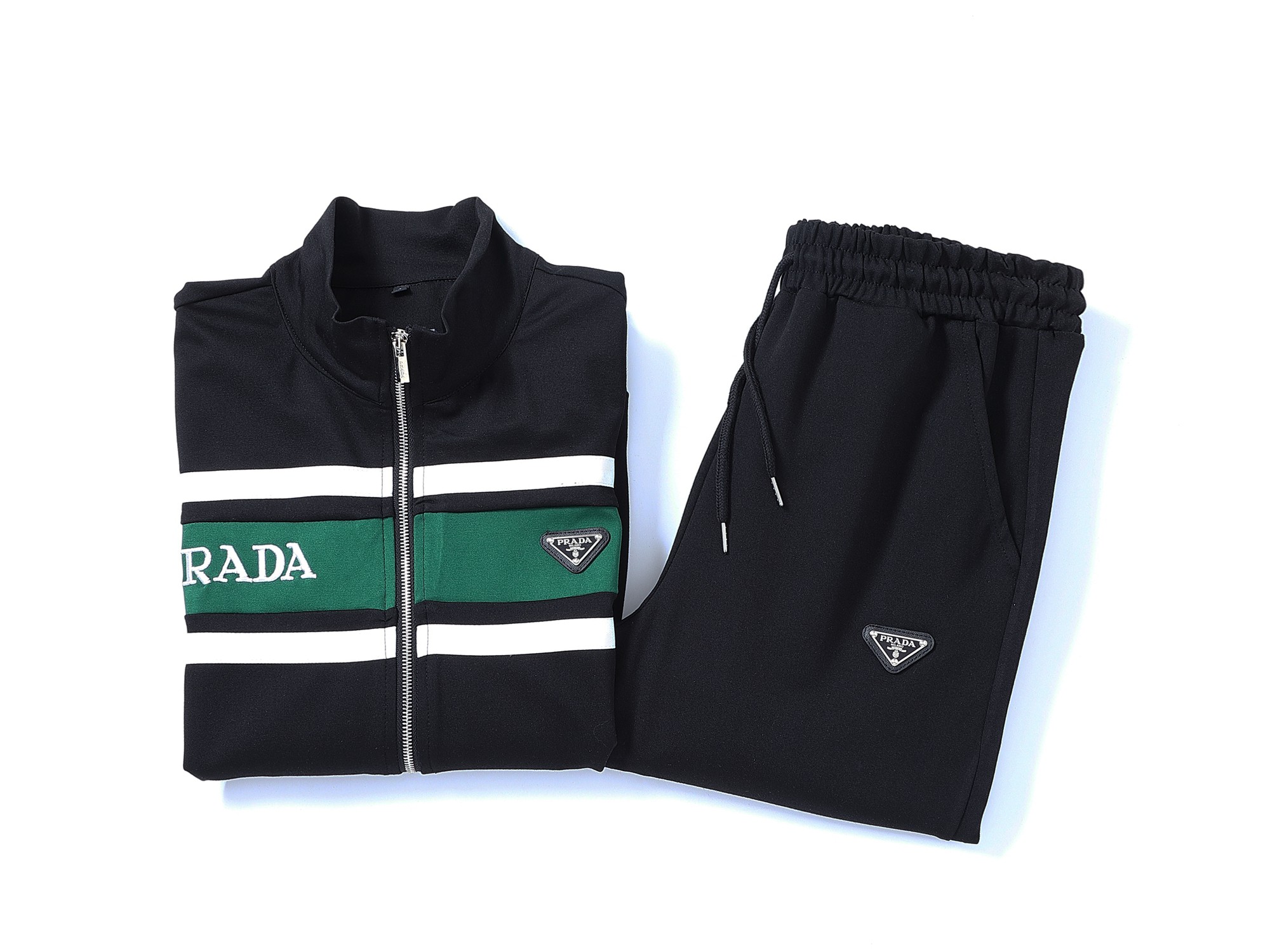 【Prada】( プラダ ) 【即日出荷】ご好評に付き再入荷！
