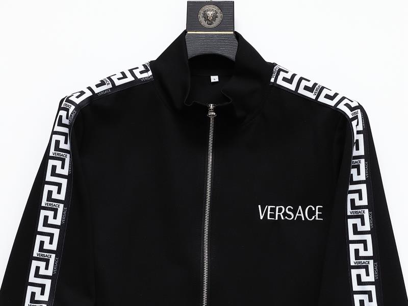 【VERSACE公式旗艦店】ご好評に付き再入荷！