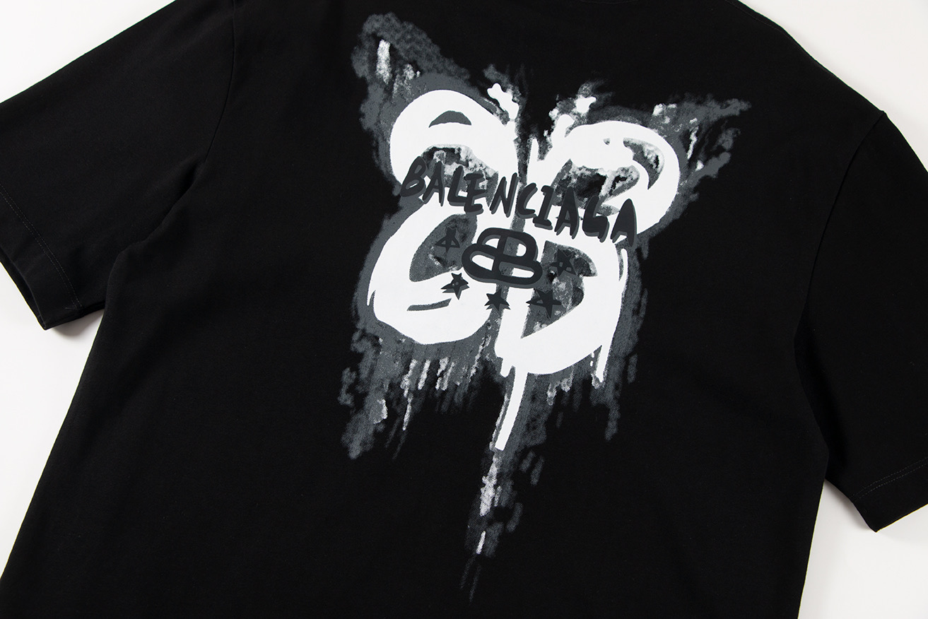 【BALENCIAGA】(バレンシアガ )半袖 ご好評に付き再入荷!