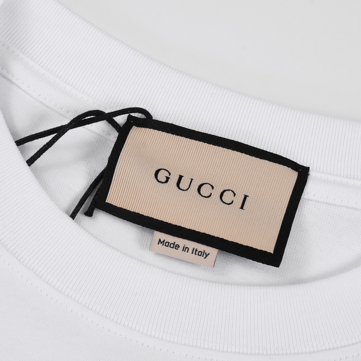 【GUCCI 公式旗艦店】クッチ Tシャツ ご好評に付き再入荷！