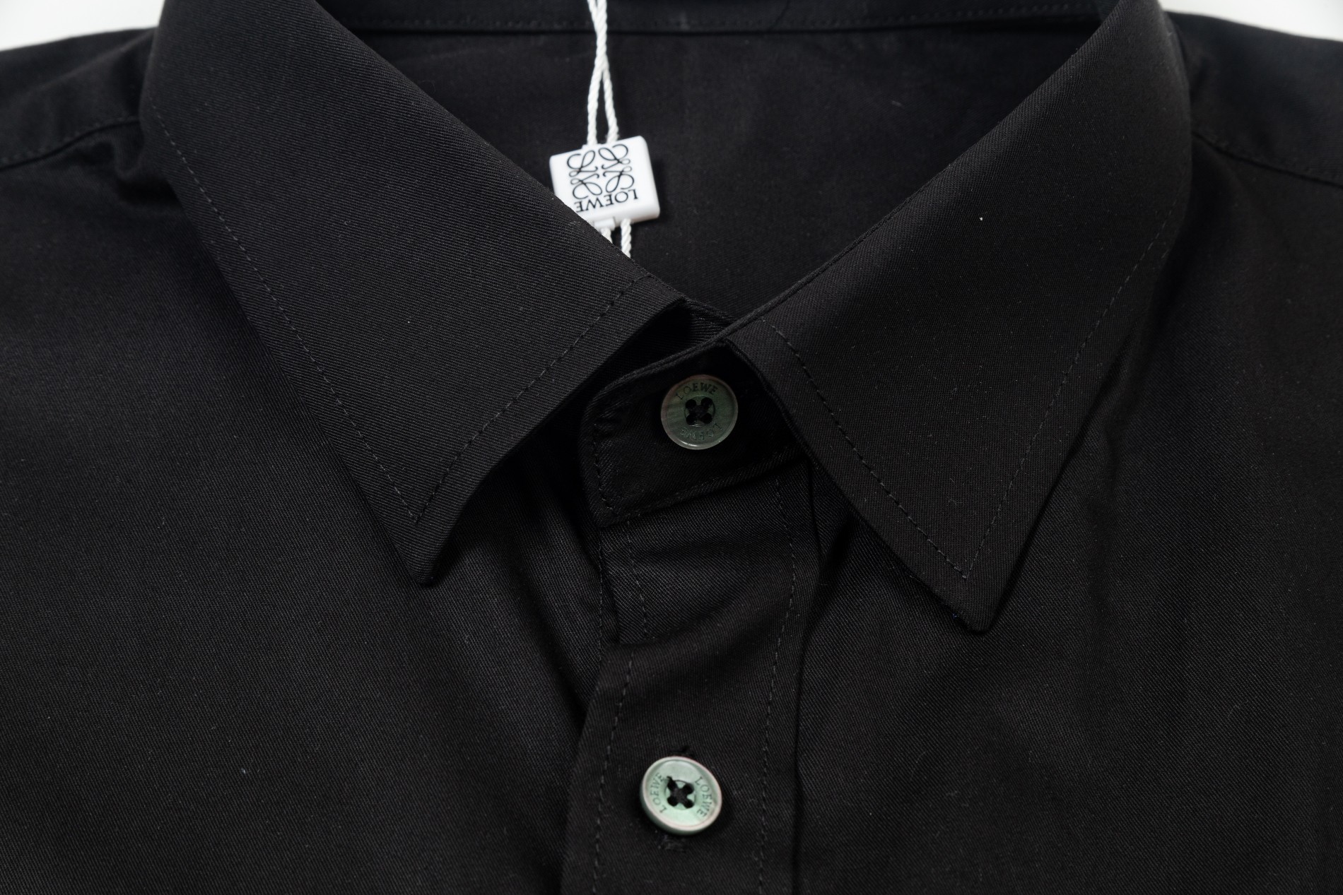 【 LOEWE旗艦店】ご好評に付き再入荷！！