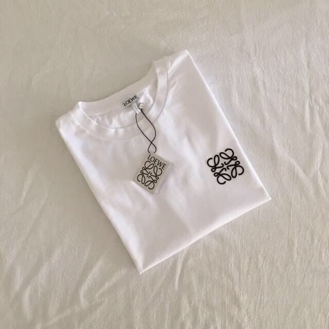 【Loewe】（ロエベ）男女兼用、ご好評に付き再入荷！