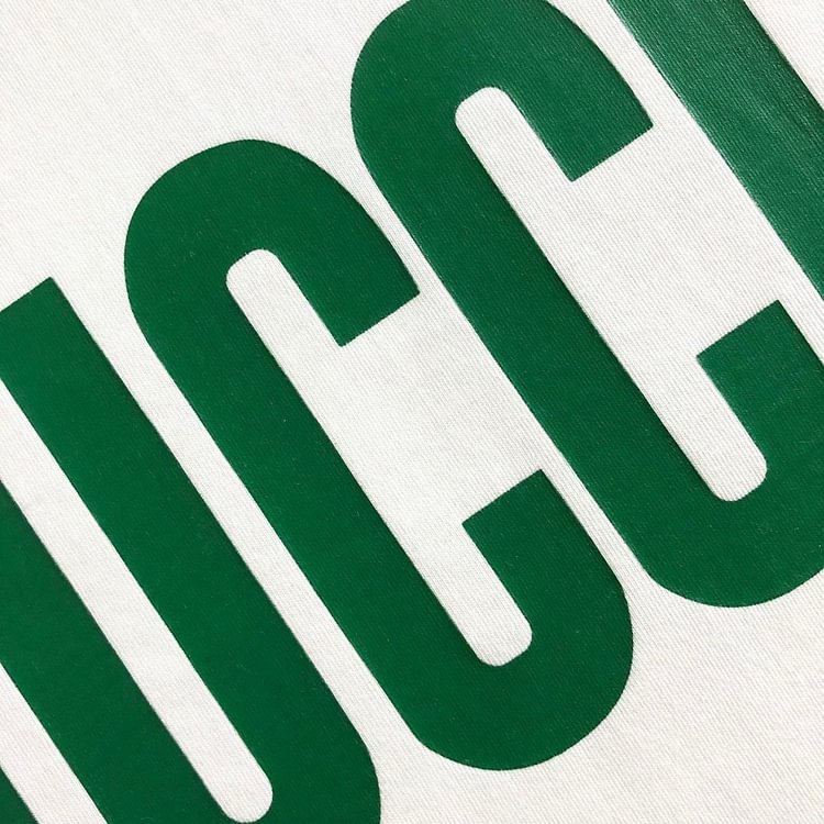 【Gucci 】（グッチ）半袖 男女兼用、ご好評に付き再入荷！