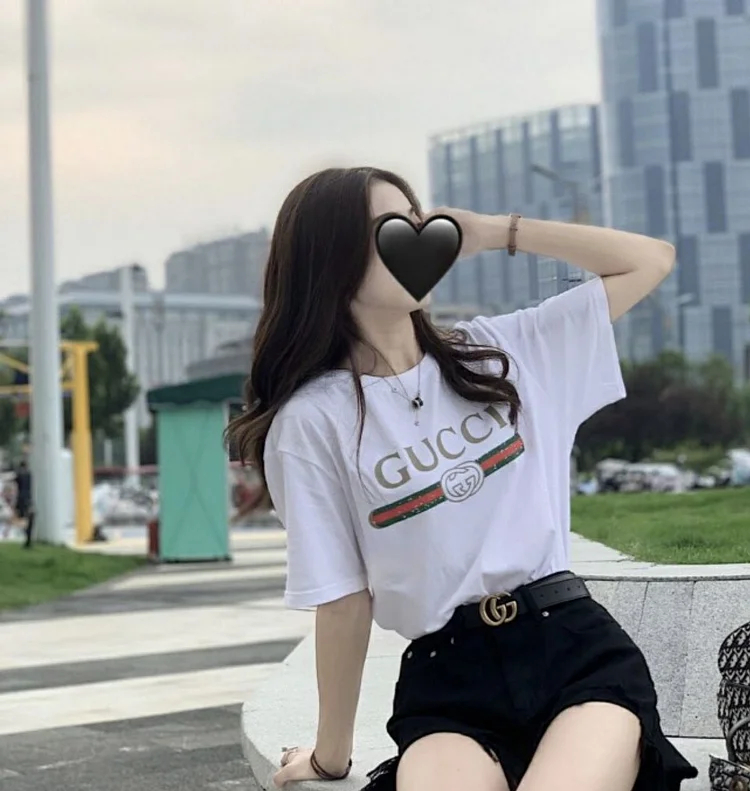 【Gucci 】（グッチ）Tシャツ 男女兼用、ご好評に付き再入荷！