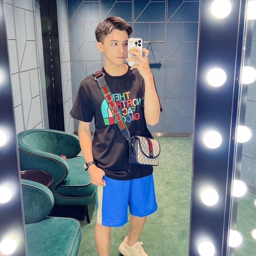 【Gucci 】（グッチ）半袖 男女兼用、ご好評に付き再入荷！