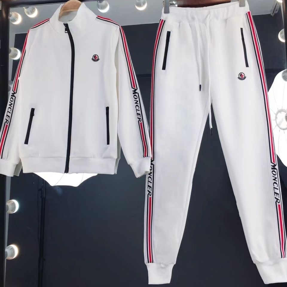 【Moncler日本公式許可旗艦店】（モンクレール）ご好評に付き再入荷！！【男女兼用】