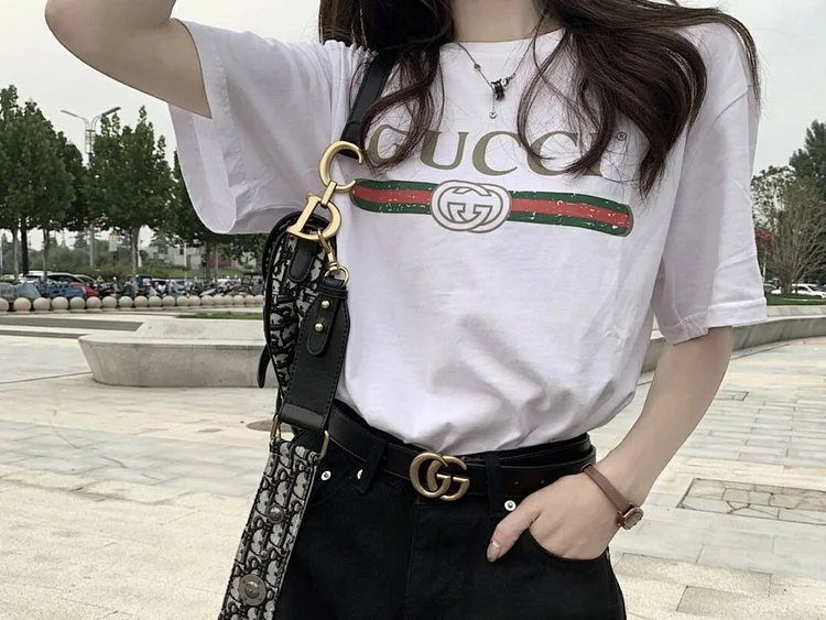 【Gucci 】（グッチ）Tシャツ 男女兼用、ご好評に付き再入荷！