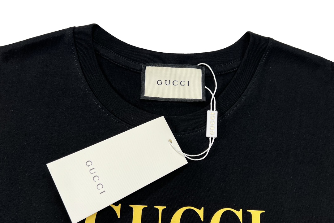 【GUCCI 公式旗艦店】クッチ Tシャツ ご好評に付き再入荷！