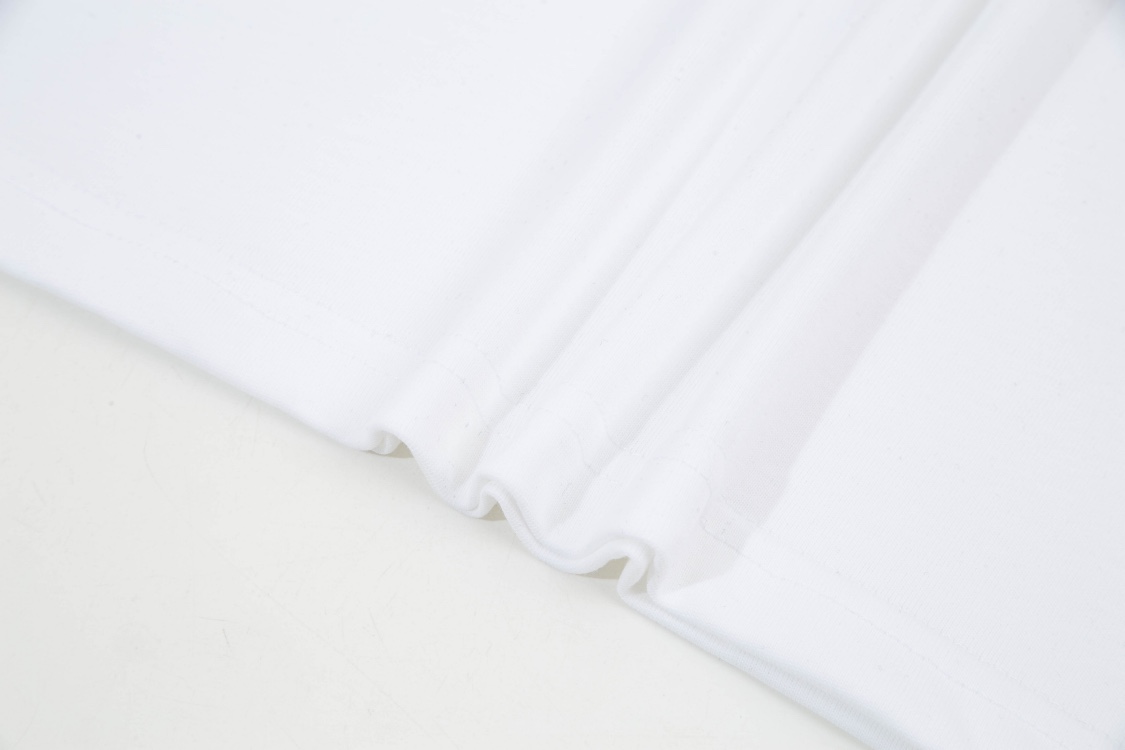 【LOUIS VUITTON 公式旗艦店】ルイヴィトン Tシャツ ご好評に付き再入荷！