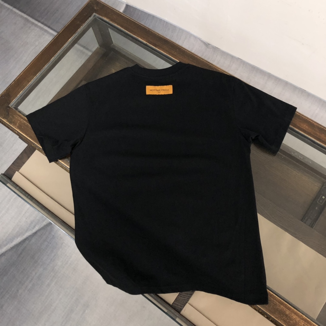 【LOUIS VUITTON 公式旗艦店】ルイヴィトン 半袖Tシャツ ご好評に付き再入荷！