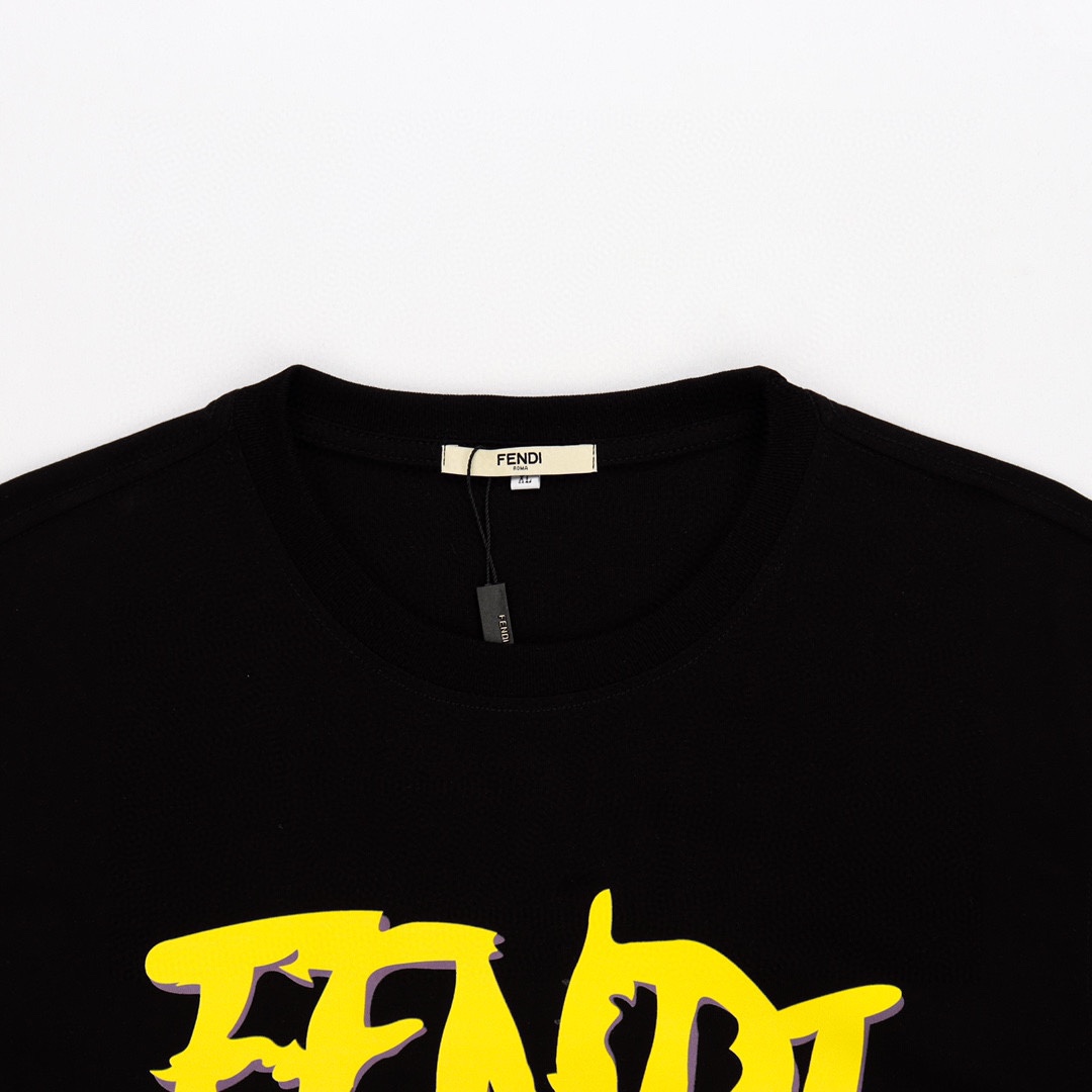 【FENDI】【在庫あり】【即日出荷】（フェンディ）男女兼用