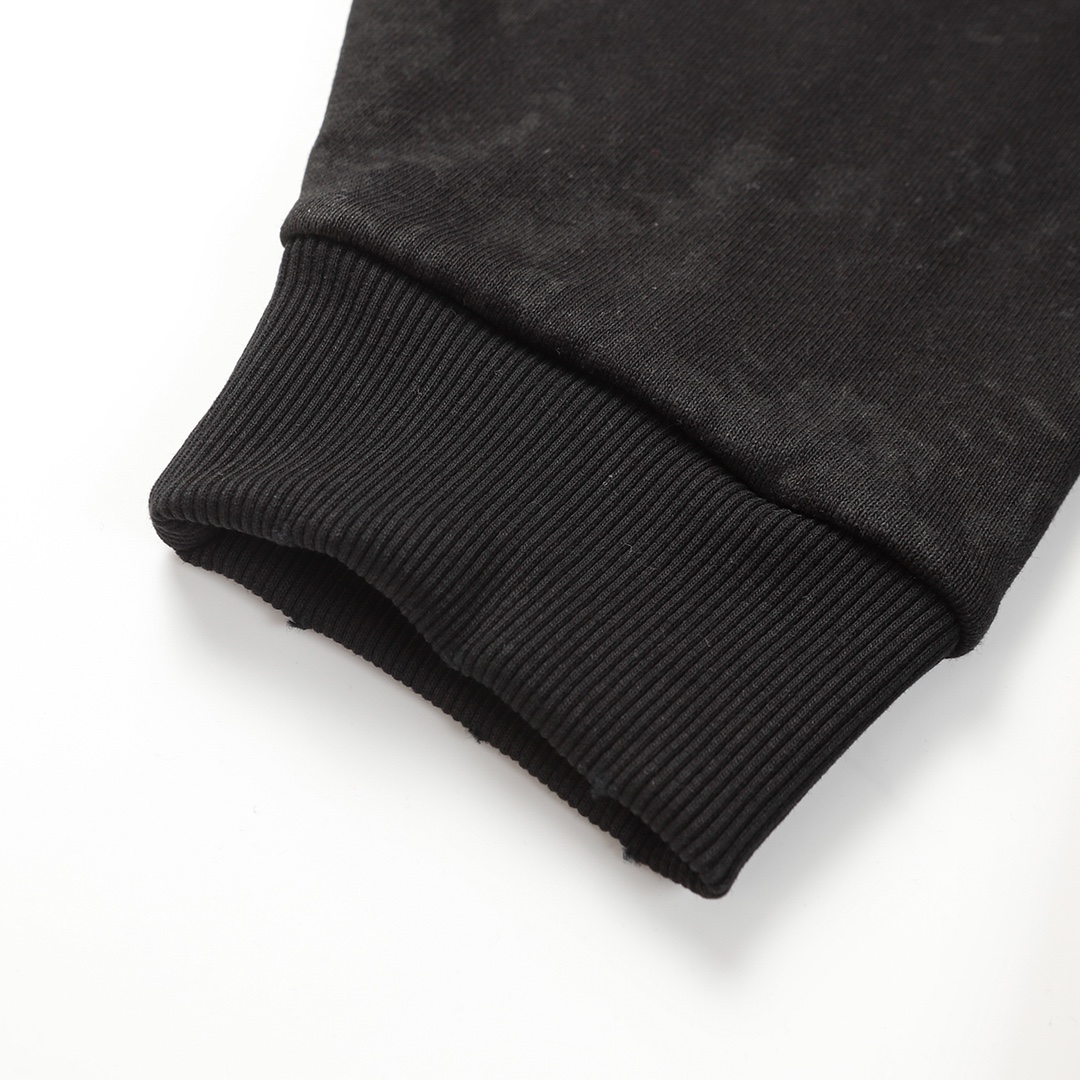 【BALENCIAGA公式旗艦店】好評に付き再入荷！！