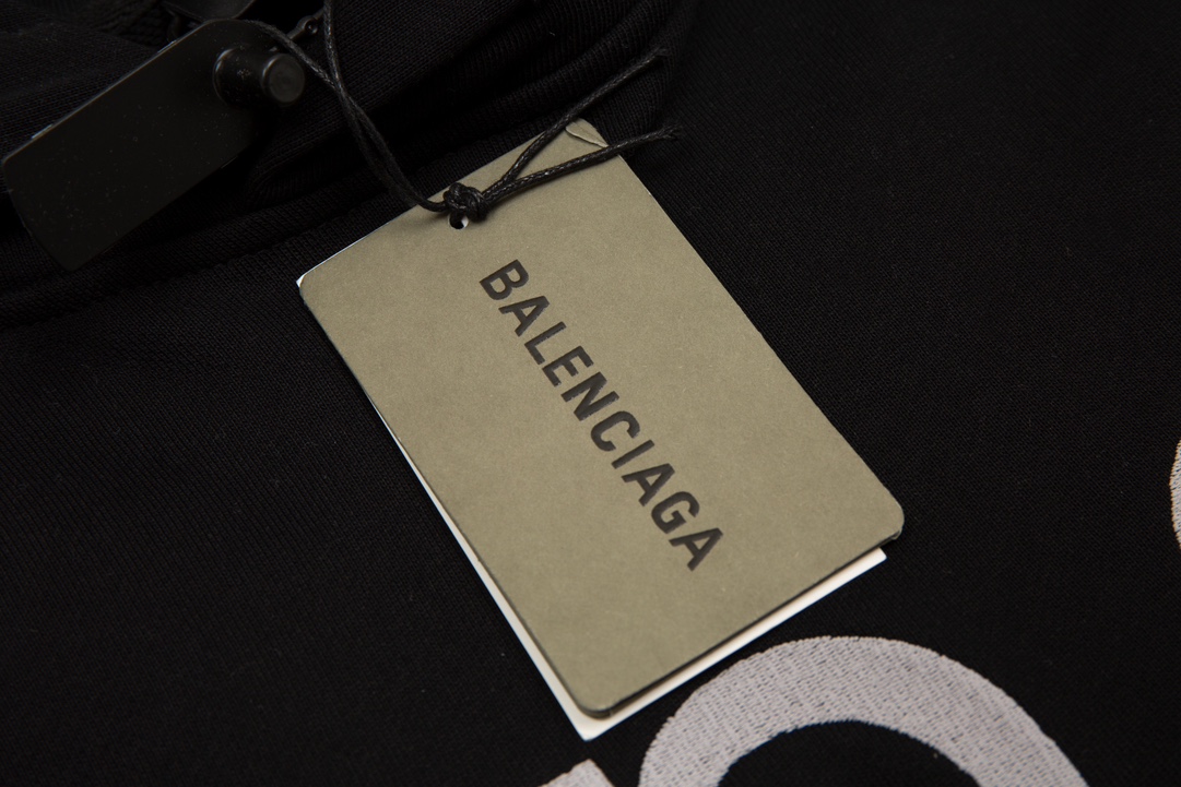 【BALENCIAGA公式旗艦店】グッチ ご好評に付き再入荷！！
