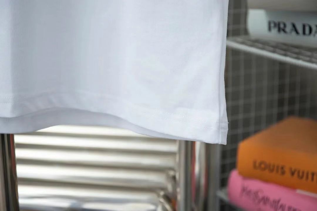 【LOUIS VUITTON 公式旗艦店】ルイヴィトン Tシャツ ご好評に付き再入荷！