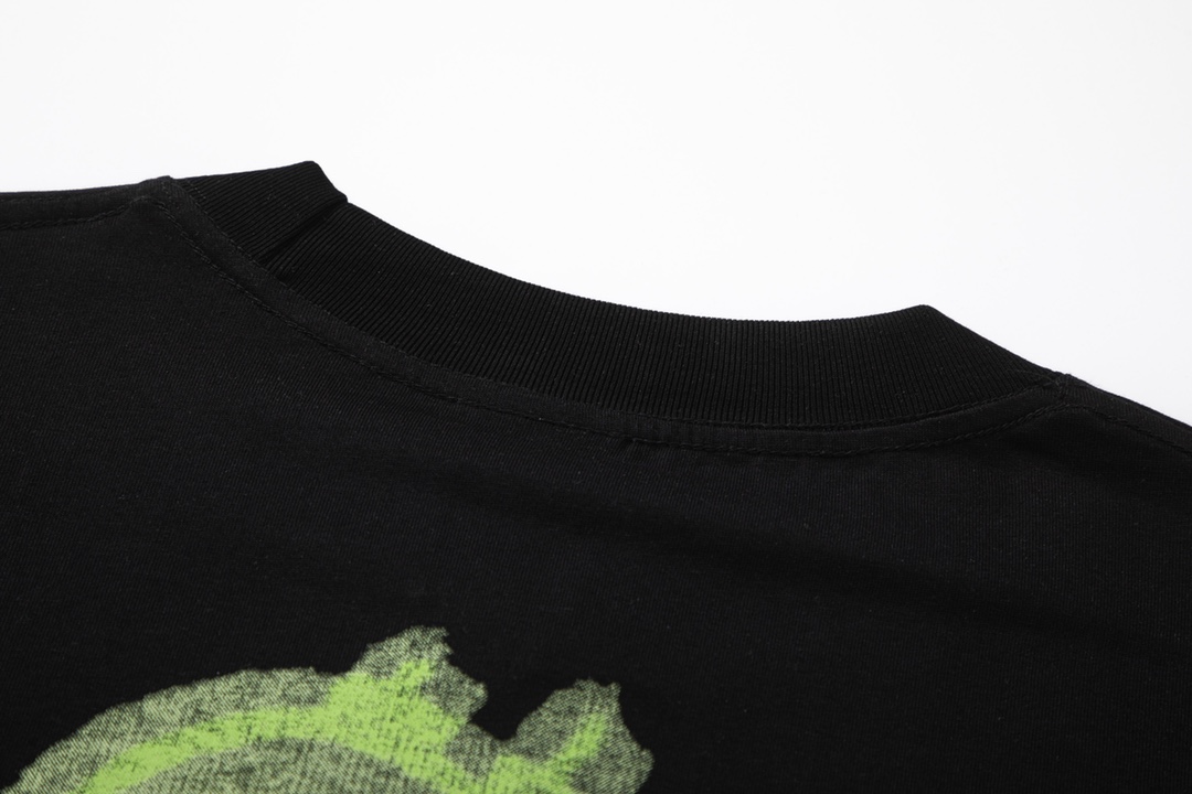 【BALENCIAGA】(バレンシアガ )半袖Tシャツ 男女兼用
