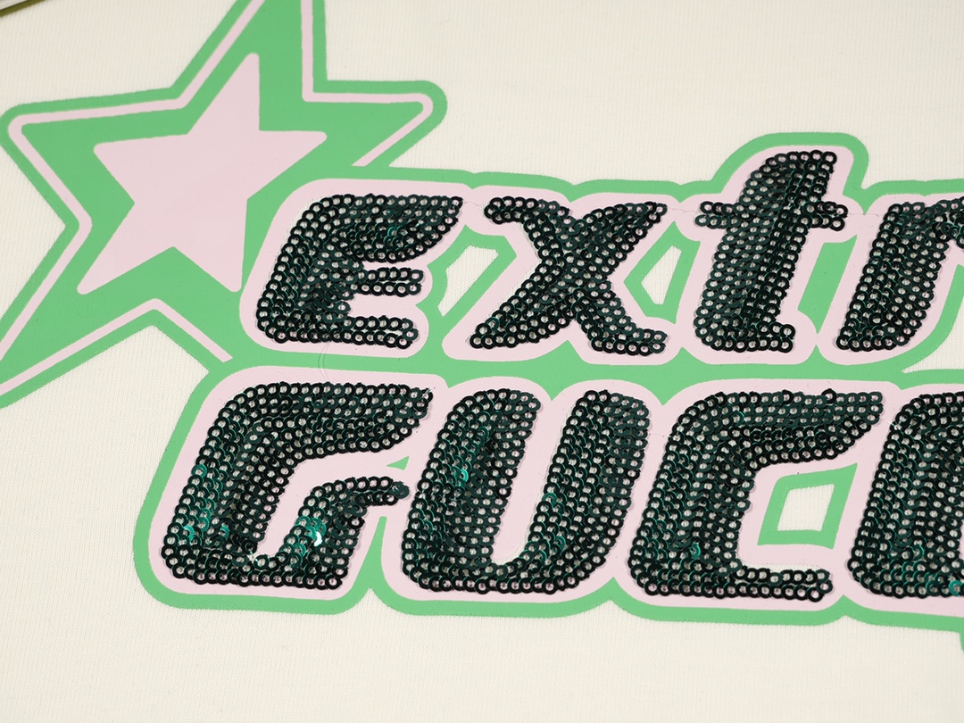 【GUCCI 公式旗艦店】クッチ Tシャツ ご好評に付き再入荷！