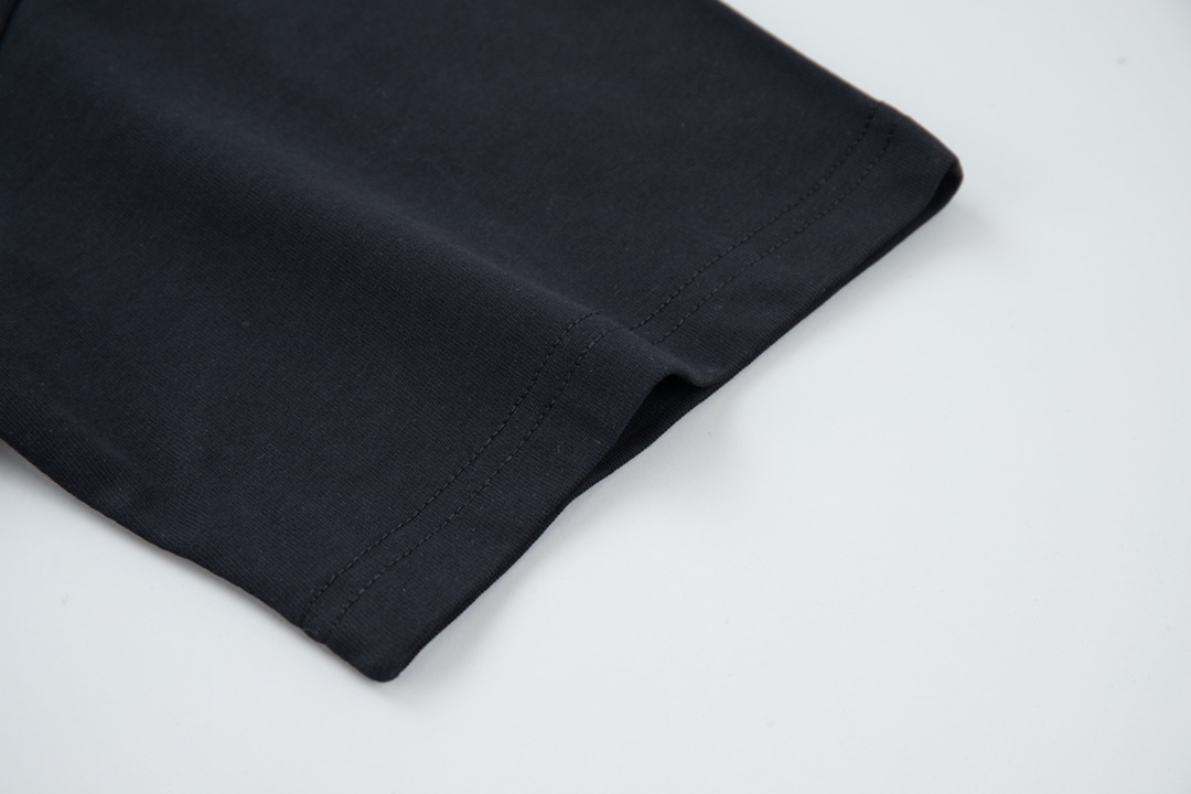 【GUCCI 公式旗艦店】クッチ Tシャツ ご好評に付き再入荷！