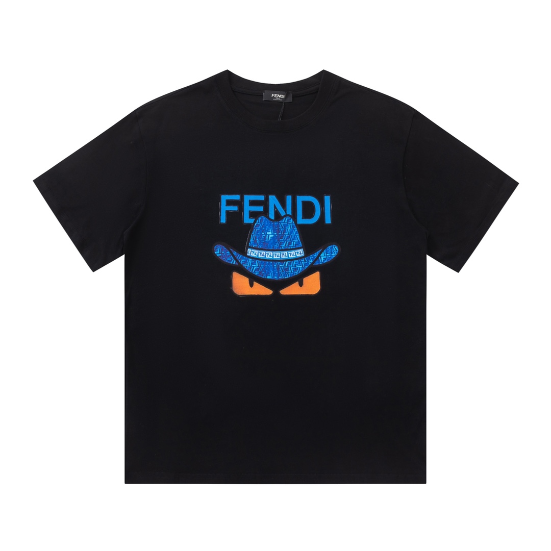 【FENDI公式旗艦店】 Tシャツ ご好評に付き再入荷！