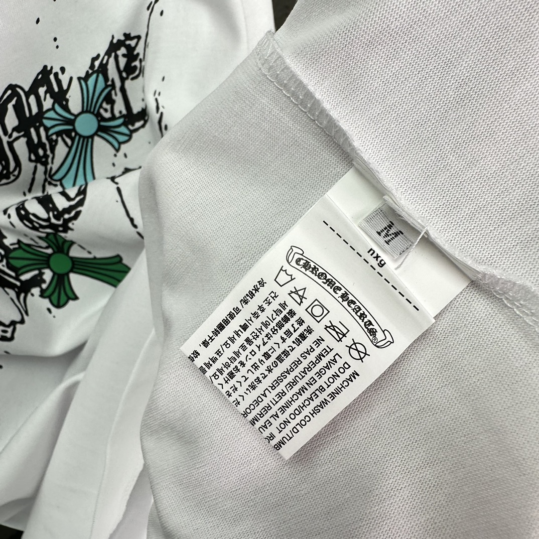 【CHROME HEARTS 公式旗艦店】クロムハーツ Tシャツご好評に付き再入荷！