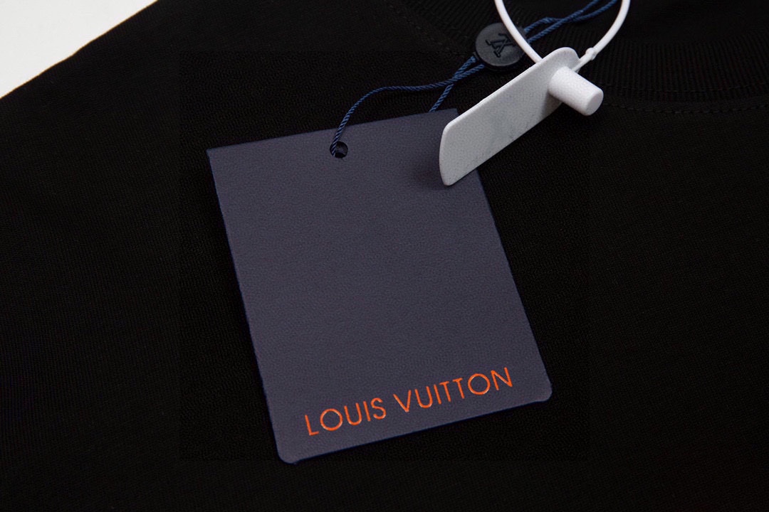 【LOUIS VUITTON 公式旗艦店】ルイヴィトン 半袖Tシャツ ご好評に付き再入荷！