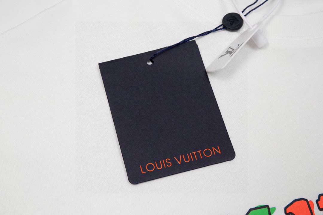 【LOUIS VUITTON 公式旗艦店】ルイヴィトン 半袖Tシャツ ご好評に付き再入荷！