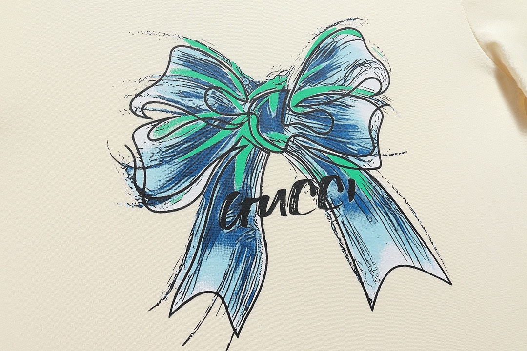 【GUCCI 公式旗艦店】クッチ Tシャツ ご好評に付き再入荷！