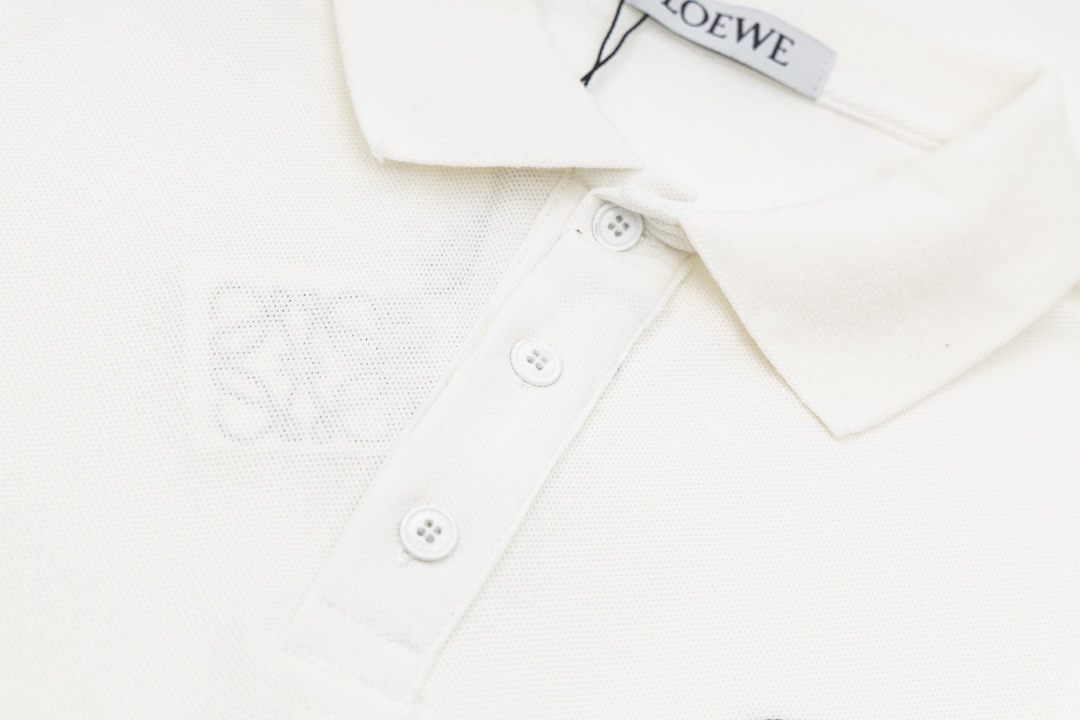 【LOEWE 公式旗艦店】（ロエベ）Tシャツ、ご好評に付き再入荷！