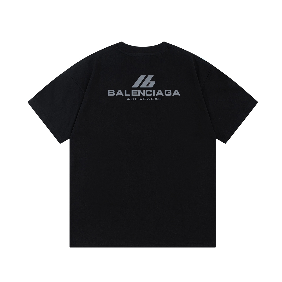【BALENCIAGA】（バレンシアガ ）半袖Tシャツ、ご好評に付き再入荷！