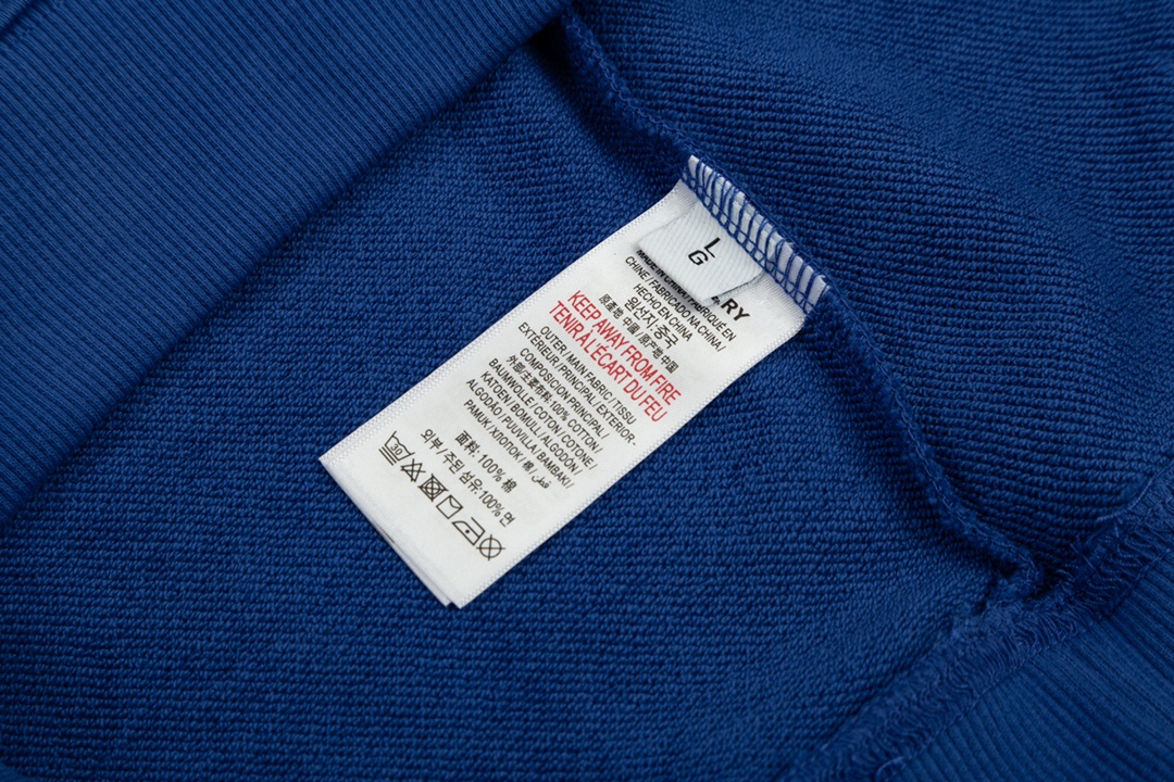 【BURBERRY】男女兼用 ご好評に付き再入荷！