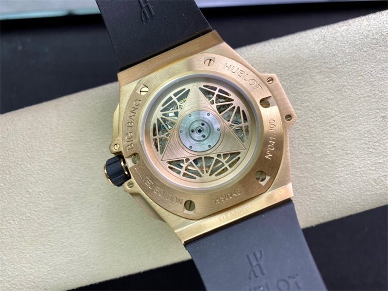 ウブロビッグバン ウニコ サンブルーII キングゴールド ホワイト 世界限定100本 418.OX.2001.RX.MXM20