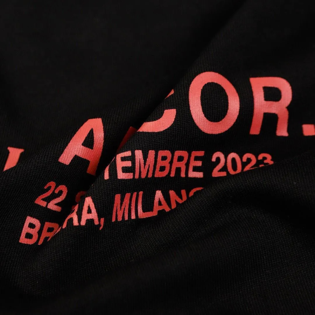 【Gucci 】（グッチ）Tシャツ ご好評に付き再入荷！