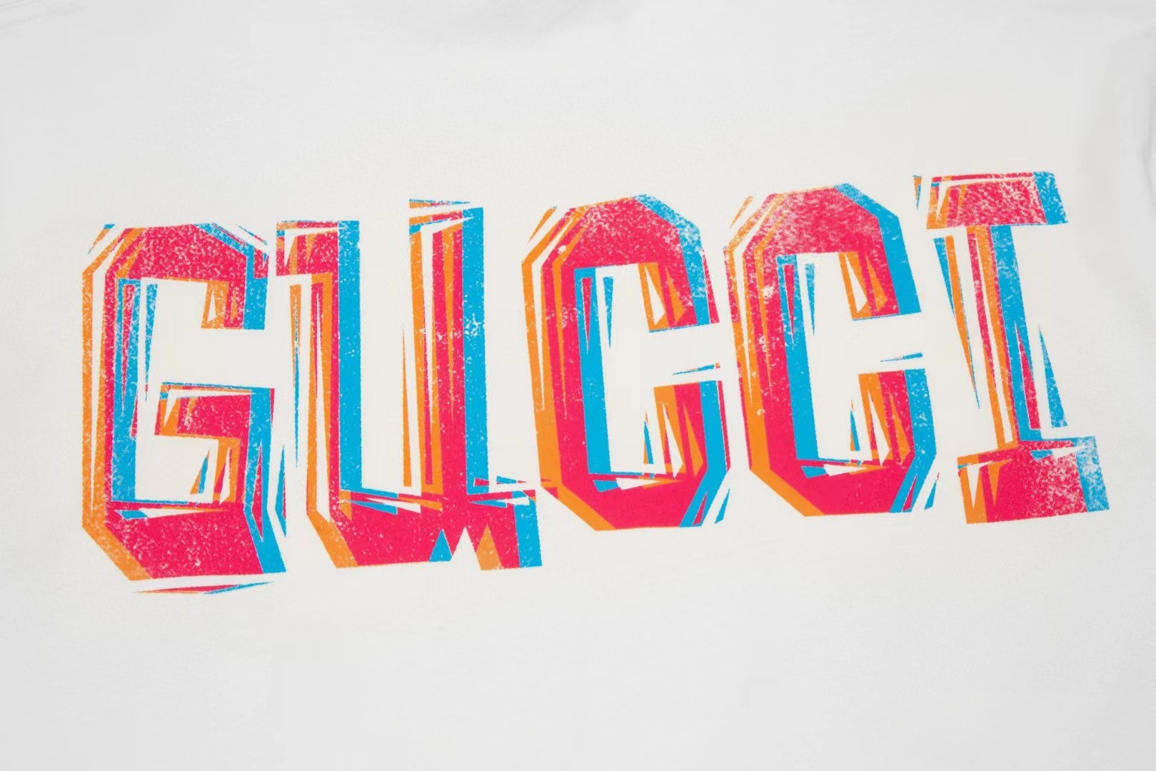 【GUCCI 公式旗艦店】クッチ Tシャツ ご好評に付き再入荷！