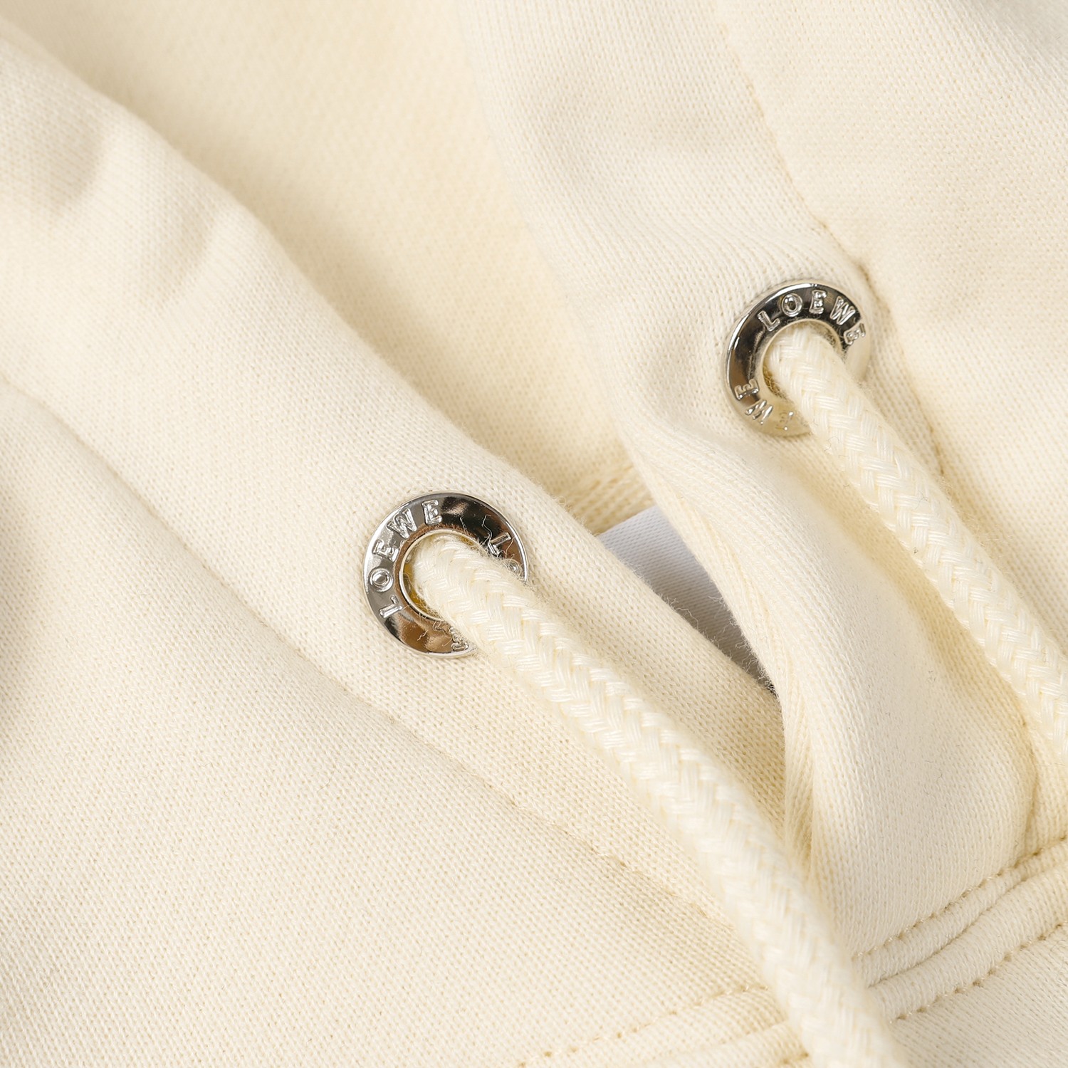 【 LOEWE旗艦店】ご好評に付き再入荷！！