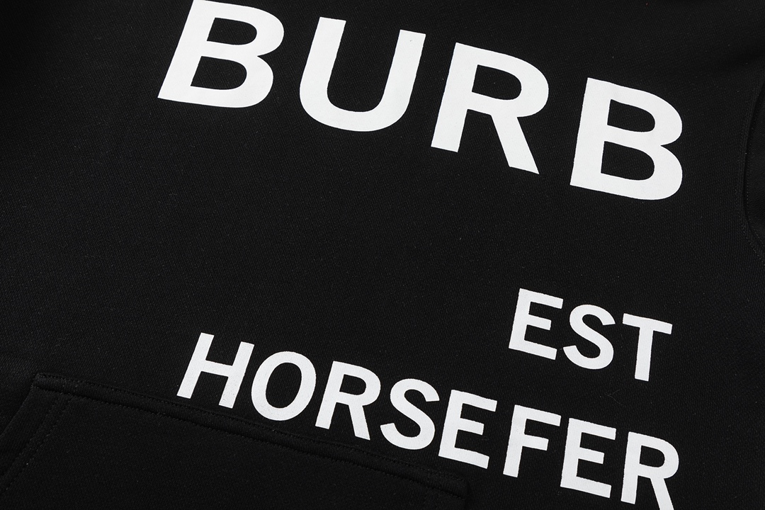 【BURBERRY】男女兼用 ご好評に付き再入荷！