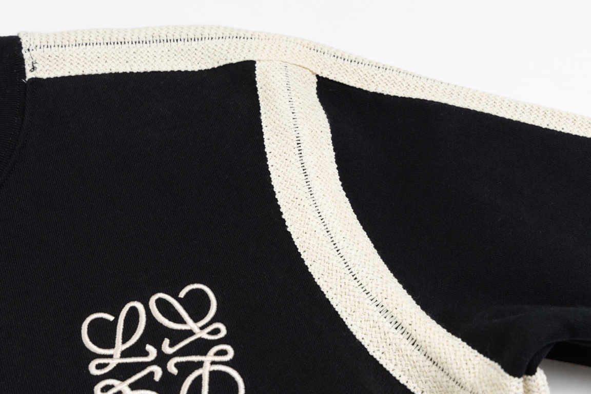 【LOEWE公式 旗艦店】【即日出荷】ご好評に付き再入荷！