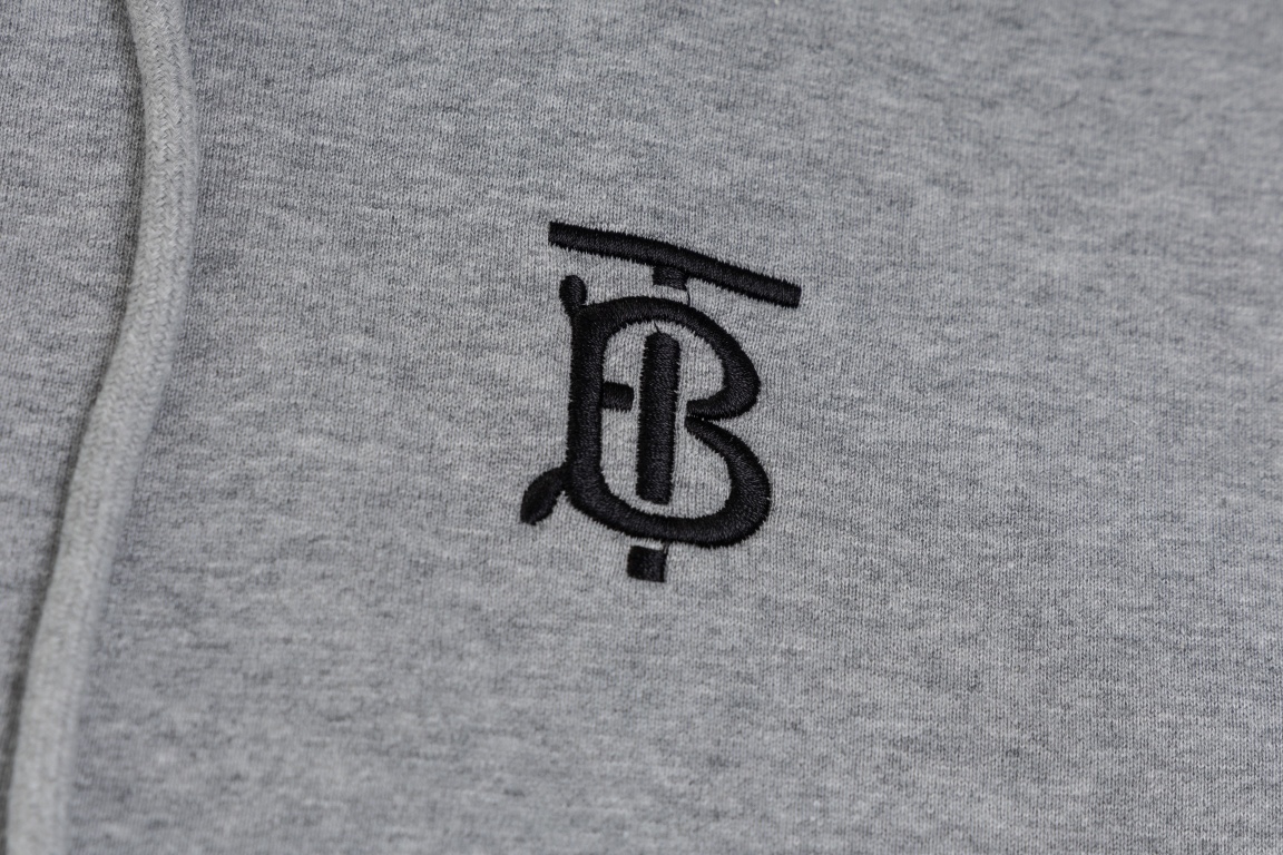 【 Burberry 旗艦店】ご好評に付き再入荷！！